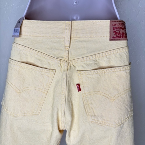 Levi's Women's Yellow Straight Leg Jeans Nwt Size 29x30 - Picture 7 of 16